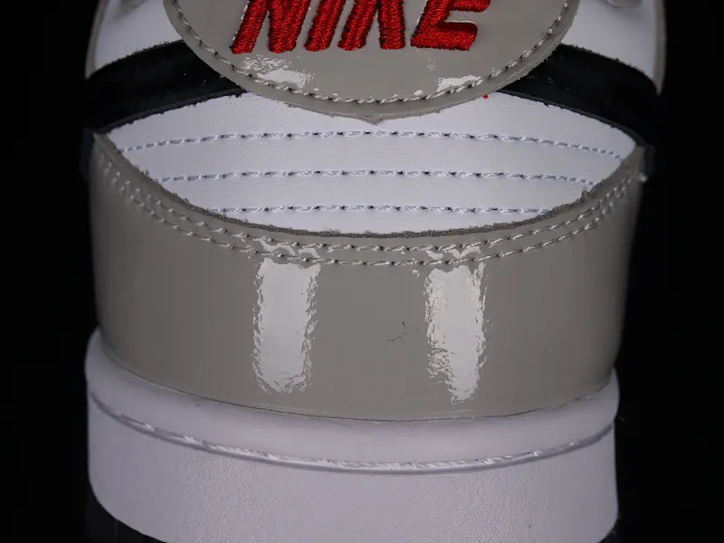 All Categories Nk SB Dunk Series Nk SB Dunk Low Low-top sneakers Cost-effective version Nk Dunk Low "Light Iron Ore" Patent leather gray SB low-top sports and leisure sneakers DQ7576-001